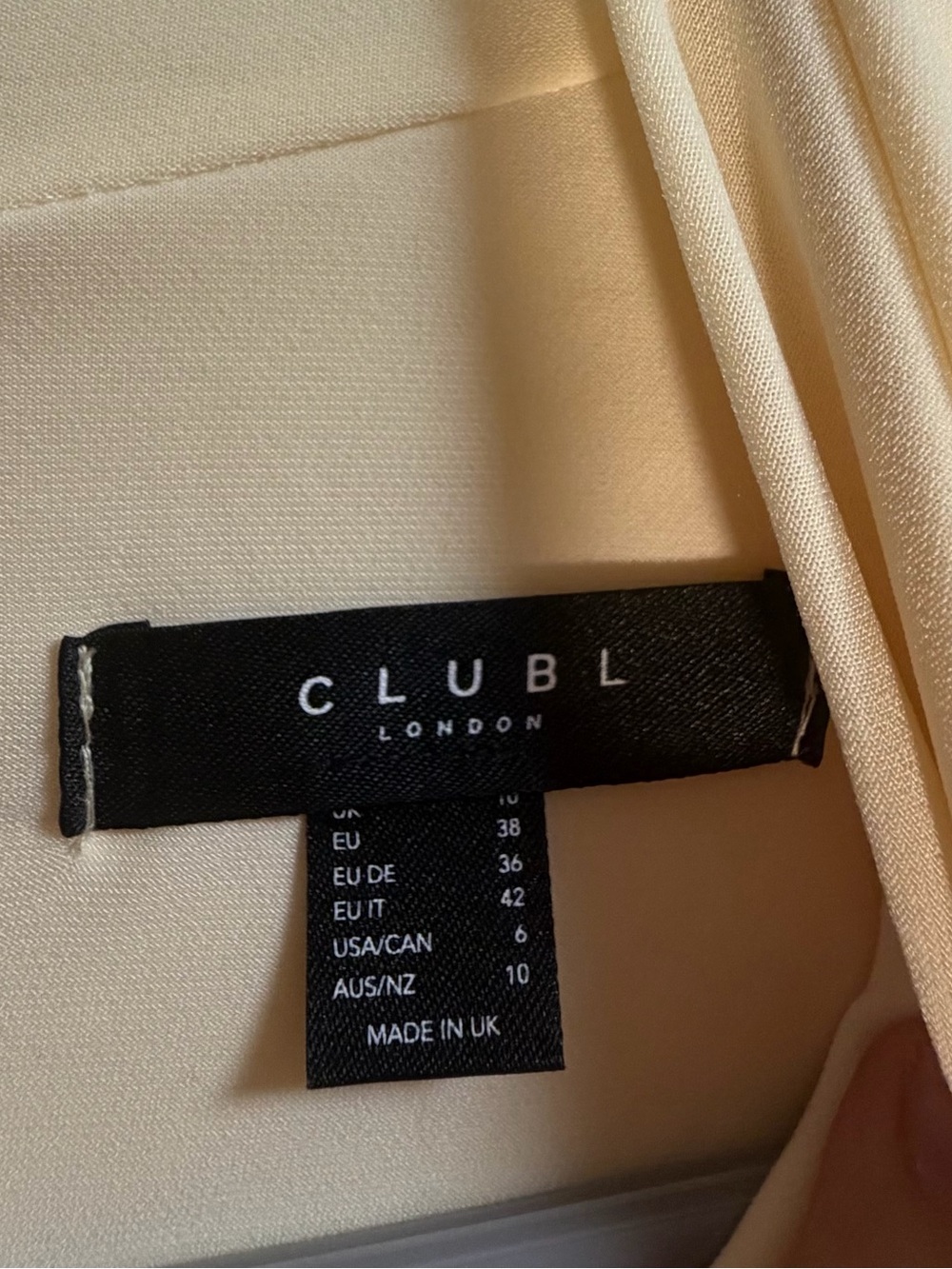 Club L London Lorenza Pale Lemon High-Neck Ruched Maxi Dress – Size US 6 - Picture 7 of 10